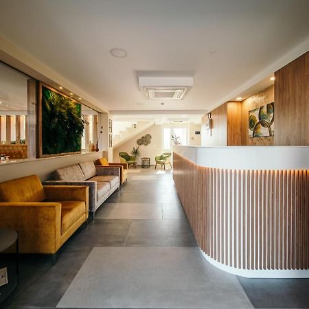 Ghimbav Hotel Rk מראה חיצוני תמונה