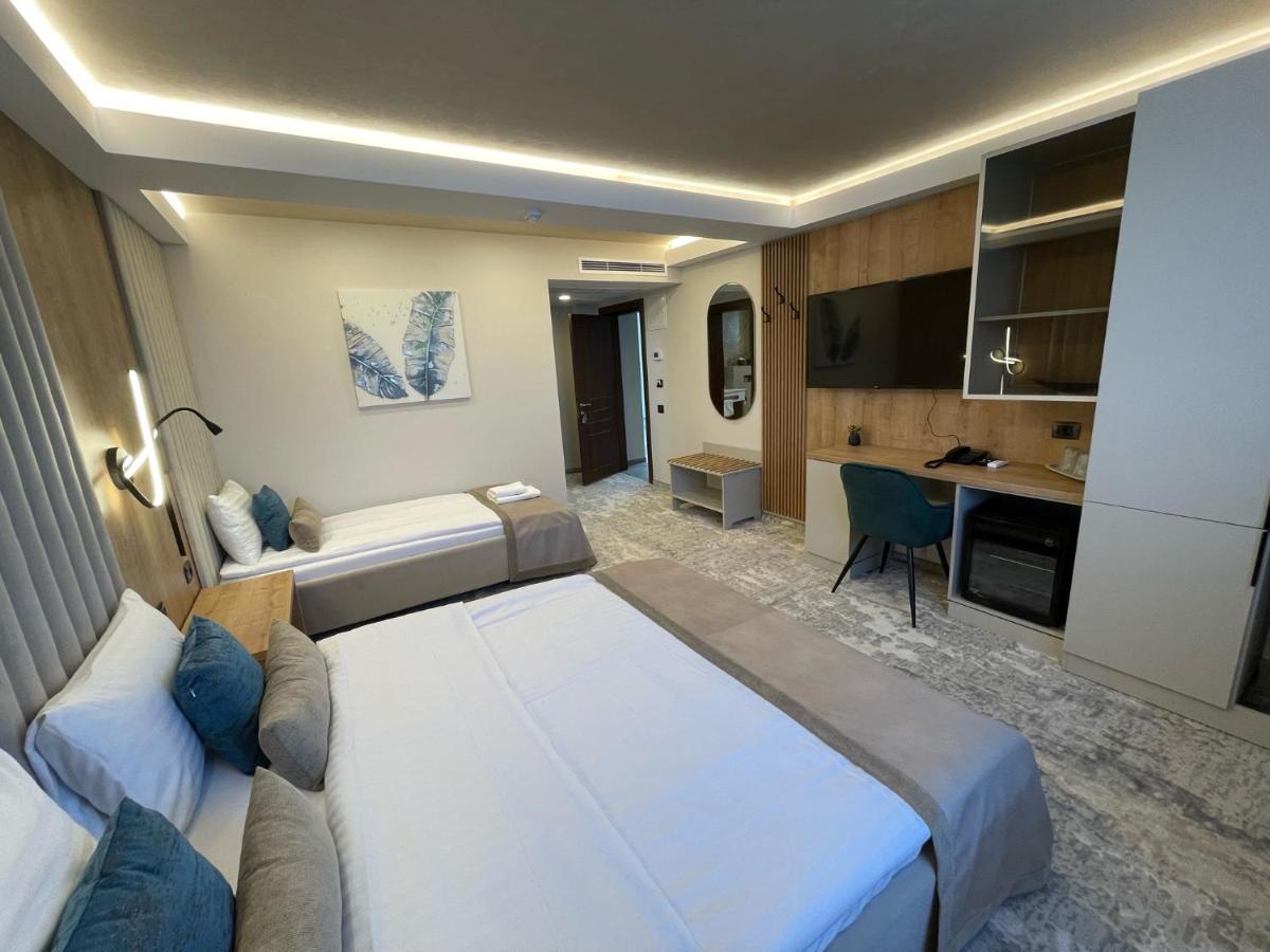 Ghimbav Hotel Rk מראה חיצוני תמונה
